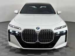 BMW 7 Series 750e xDrive Plug-In Hybrid 2026