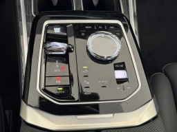 BMW 7 Series 750e xDrive Plug-In Hybrid 2026
