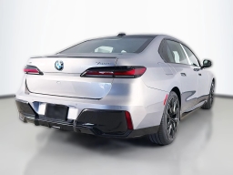 BMW 7 Series 750e xDrive Plug-In Hybrid 2026
