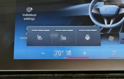 BMW 7 Series 750e xDrive Plug-In Hybrid 2026