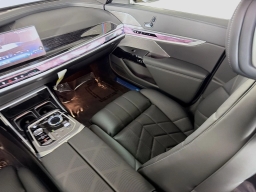 BMW 7 Series 750e xDrive Plug-In Hybrid 2026