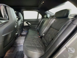 BMW 7 Series 750e xDrive Plug-In Hybrid 2026