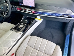 BMW 7 Series 750e xDrive Plug-In Hybrid 2026