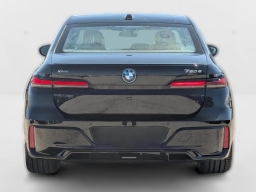 BMW 7 Series 750e xDrive Plug-In Hybrid 2025