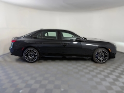 BMW 7 Series 750e xDrive Plug-In Hybrid 2026