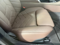 BMW 7 Series 750e xDrive Plug-In Hybrid 2026