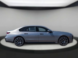 BMW 7 Series 750e xDrive Plug-In Hybrid 2026