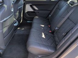BMW 7 Series 750e xDrive Plug-In Hybrid 2026