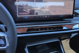 BMW 7 Series 750e xDrive Plug-In Hybrid 2026