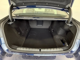 BMW 7 Series 750e xDrive Plug-In Hybrid 2026