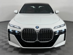 BMW 7 Series 750e xDrive Plug-In Hybrid 2026