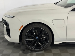 BMW 7 Series 750e xDrive Plug-In Hybrid 2026