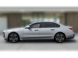 BMW 7 Series 750e xDrive Plug-In Hybrid 2026