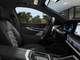 BMW 7 Series 750e xDrive Plug-In Hybrid 2026