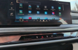 BMW 7 Series 750e xDrive Plug-In Hybrid 2026