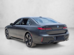 BMW 7 Series 750e xDrive Plug-In Hybrid 2026