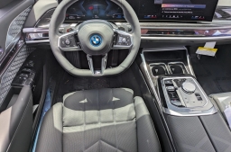 BMW 7 Series 750e xDrive Plug-In Hybrid 2026