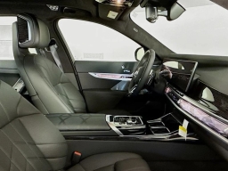 BMW 7 Series 750e xDrive Plug-In Hybrid 2026
