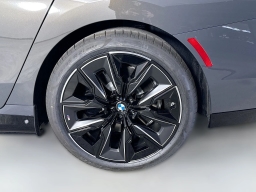 BMW 7 Series 750e xDrive Plug-In Hybrid 2026