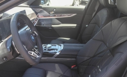 BMW 7 Series 750e xDrive Plug-In Hybrid 2026