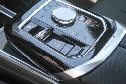 BMW 7 Series 750e xDrive Plug-In Hybrid 2026