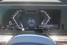 BMW 7 Series 750e xDrive Plug-In Hybrid 2026
