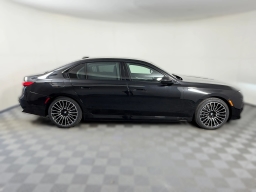 BMW 7 Series 750e xDrive Plug-In Hybrid 2026