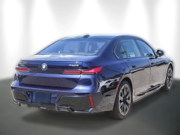 BMW 7 Series 750e xDrive Plug-In Hybrid 2026