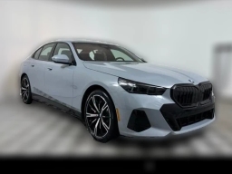 BMW 5 Series 530i xDrive Sedan 2027