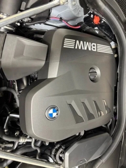 BMW 5 Series 530i xDrive Sedan 2027