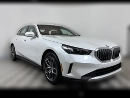 BMW 5 Series 530i xDrive Sedan 2027