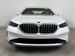 BMW 5 Series 530i xDrive Sedan 2027