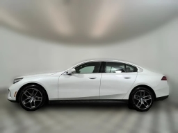 BMW 5 Series 530i xDrive Sedan 2026