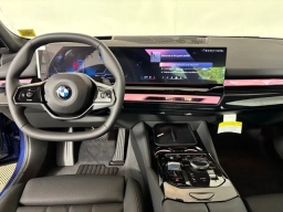BMW 5 Series 530i xDrive Sedan 2027