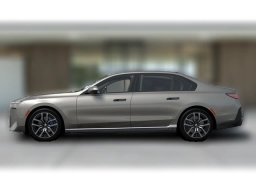 BMW 7 Series 740i Sedan 2027