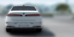 BMW 7 Series 740i Sedan 2027
