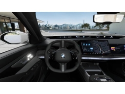 BMW 7 Series 740i Sedan 2027