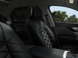 BMW 7 Series 740i Sedan 2027