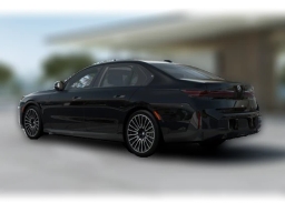 BMW 7 Series 740i Sedan 2027
