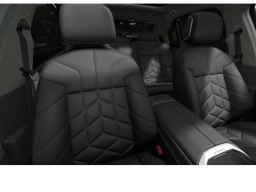 BMW 7 Series 740i Sedan 2027