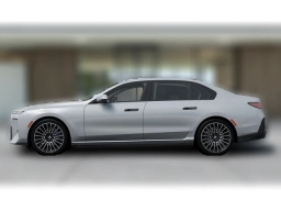 BMW 7 Series 740i Sedan 2027