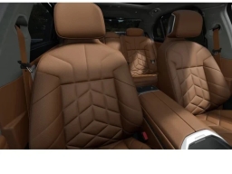 BMW 7 Series 740i Sedan 2027