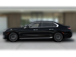 BMW 7 Series 740i Sedan 2027