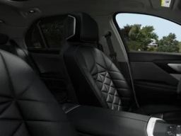 BMW 7 Series 740i Sedan 2027
