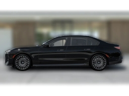 BMW 7 Series 740i Sedan 2027