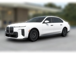 BMW 7 Series 740i Sedan 2027