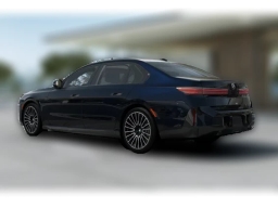 BMW 7 Series 740i Sedan 2027