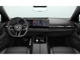 BMW 5 Series 540i xDrive Sedan 2027