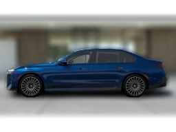 BMW 7 Series 740i xDrive Sedan 2027