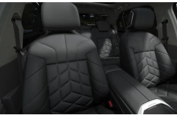 BMW 7 Series 740i xDrive Sedan 2027